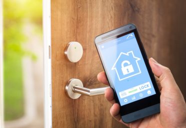 Advantages of Having Smart Locks in the New Year